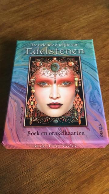 De helende energie van edelstenen-Boek en orakelkaarten beschikbaar voor biedingen