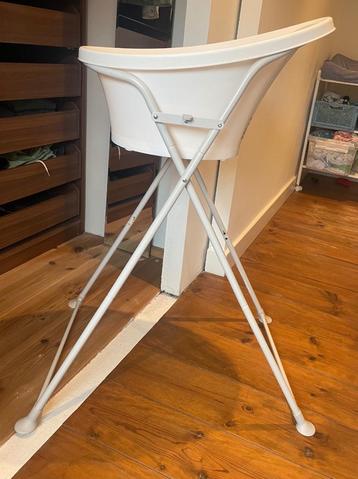 Schnuggle babybad met staander beschikbaar voor biedingen
