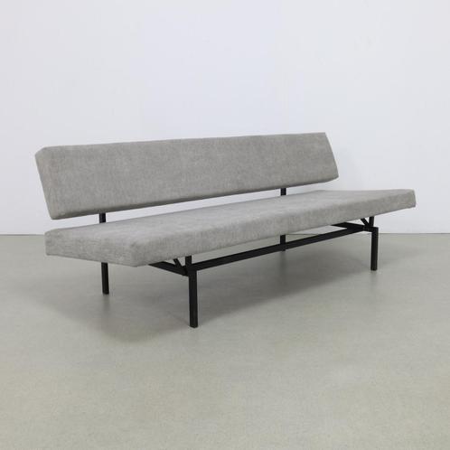 Slaapbank Gijs van der Sluis Gispen, 1960s NIEUW gestoffeerd, Huis en Inrichting, Zetels | Zetels, Gebruikt, Rechte bank, Tweepersoons
