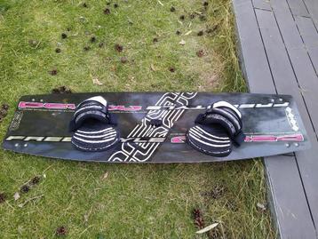 Kiteboard Nomad beschikbaar voor biedingen