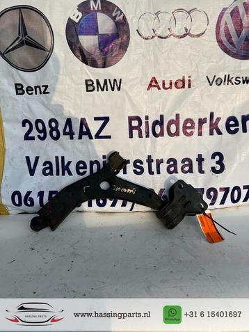 Ford Focus III draagarm l beschikbaar voor biedingen