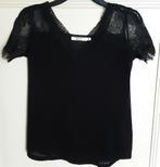 Top dentelle noir M&G Monogram T.M, Vêtements | Femmes, Tops, Enlèvement ou Envoi, Comme neuf, Noir, Manches courtes