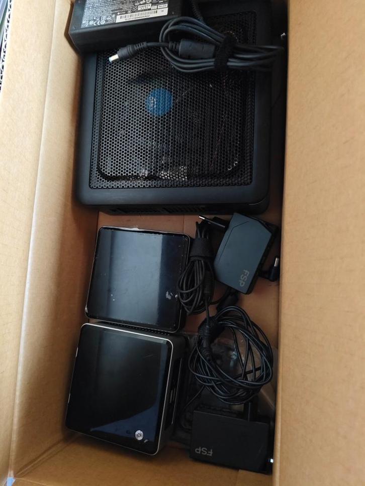 Intel Nuc i5 mini-pc voor Proxmox, Linux, Windows en MacOS, Computers en Software, Desktop Pc's, Refurbished, 2 tot 3 Ghz, HDD