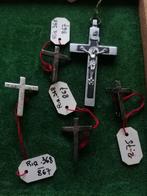 petite croix de jesus, Collections, Religion, Bijoux, Utilisé, Enlèvement ou Envoi, Christianisme | Catholique
