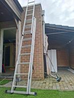 Ladder nieuw  aankoop 254 euro nu 170 euro 0494390523, Doe-het-zelf en Bouw, Ladders en Trappen, Ophalen of Verzenden, Ladder
