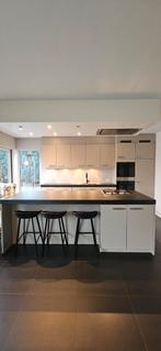 Moderne keuken met kookeiland., Huis en Inrichting, Keuken | Complete keukens, Ophalen, Met kookeiland