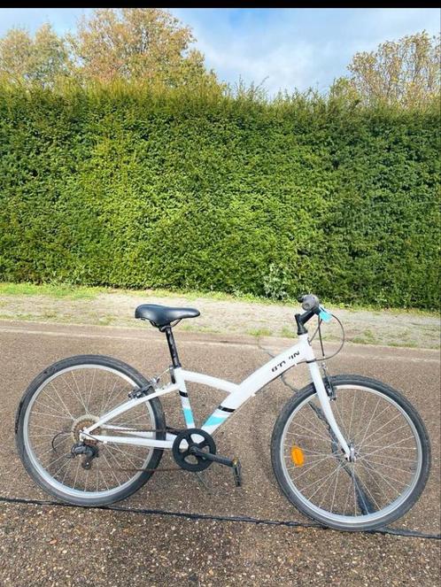 Jongensfiets BTWIN 6 versnellingen 24” RIJKLAAR, Vélos & Vélomoteurs, Vélos | Garçons, 24 pouces, Vitesses, Enlèvement ou Envoi