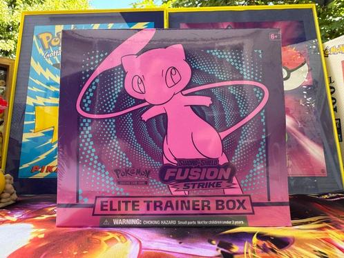 Pokemon ETB Sword & Shield Fusion Strike - nieuw, Hobby en Vrije tijd, Verzamelkaartspellen | Pokémon, Nieuw, Overige typen, Foil