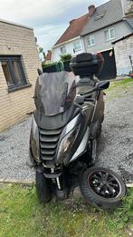 Peugeot Metropolis 400cc 2015 accident, Motoren