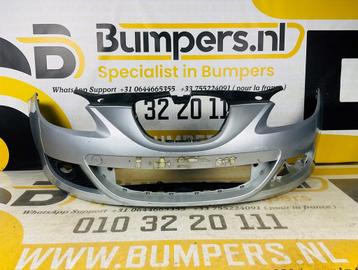 BUMPER Seat Leon1P 2004-2008 VOORBUMPER 2-C4-5886z beschikbaar voor biedingen