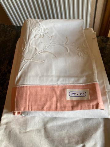 Textiel vintage beschikbaar voor biedingen