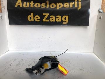 Veiligheidsgordel rechts-voor van een Kia Picanto beschikbaar voor biedingen