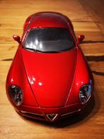 Alfa Romeo 8c, Hobby & Loisirs créatifs, Voitures miniatures | 1:18, Comme neuf, Burago, Enlèvement