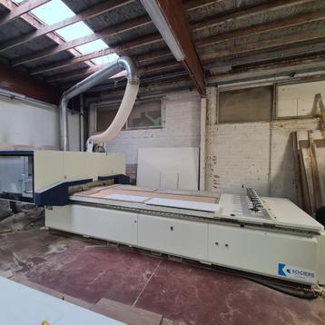 Nesting cnc scm morbidilli n100  disponible aux enchères