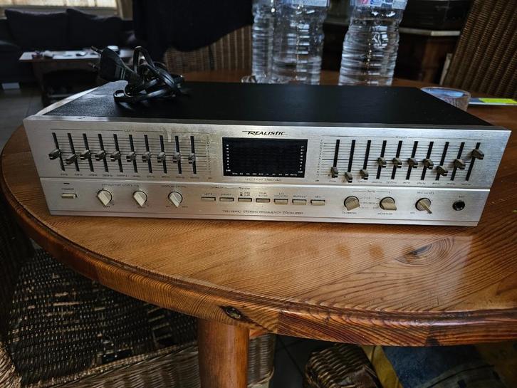 realistic equalizer, TV, Hi-fi & Vidéo, Enceintes, Utilisé, Autres types, Moins de 60 watts, Autres marques, Enlèvement ou Envoi