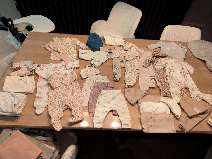 Mooi kledingpakket meisje maat 56, met o.a. Moms & mini's, Kinderen en Baby's, Babykleding | Maat 56, Zo goed als nieuw, Meisje