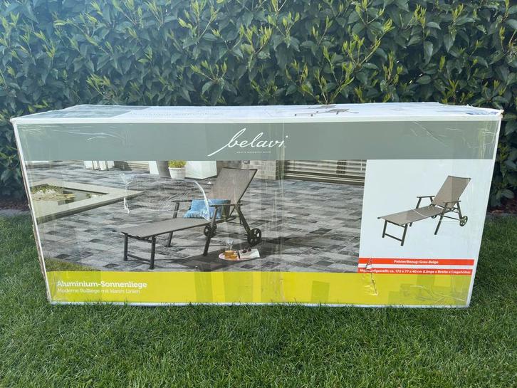 Aluminium ligbedden met grijze kussens (2 stuks) (NIEUW!), Tuin en Terras, Ligbedden, Nieuw, Aluminium, Verstelbaar, Verrijdbaar