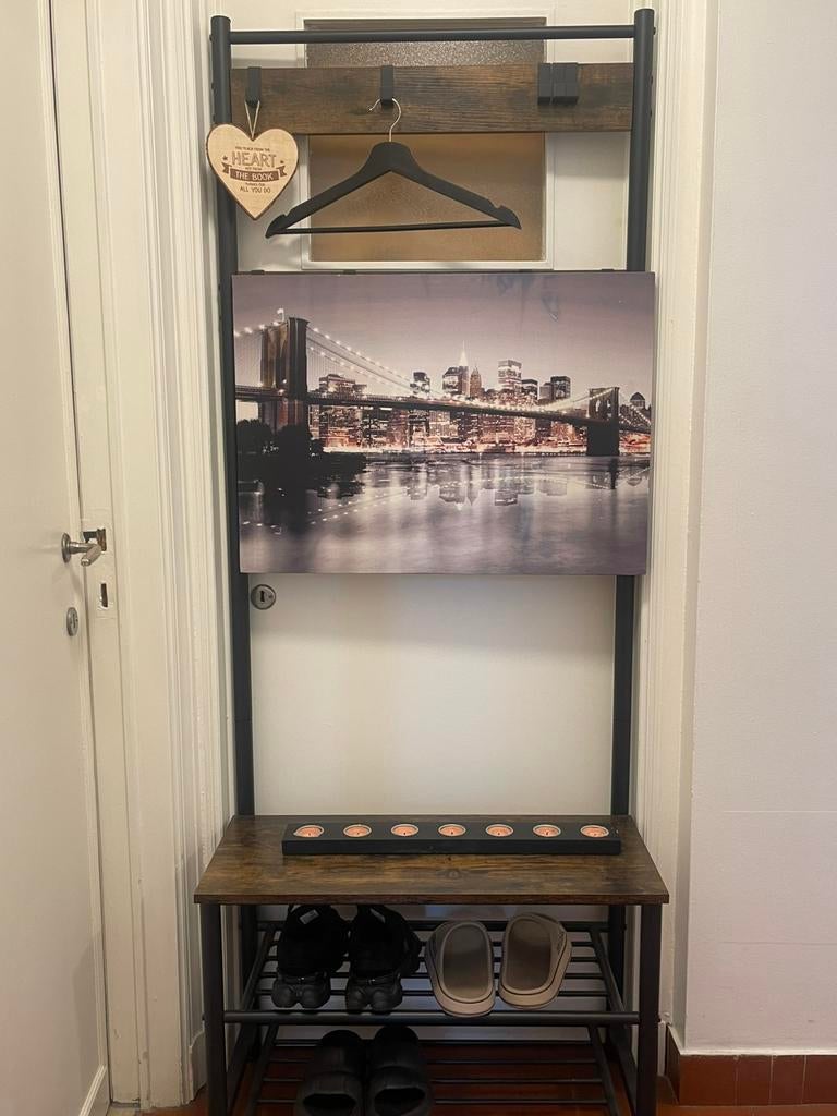 Porte manteau, Enlèvement, Comme neuf