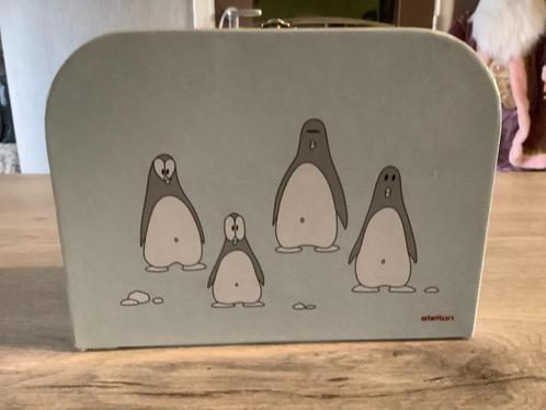 Baby pinguïn opbergkoffertje (19x25 cm), Kinderen en Baby's, Speelgoed | Babyspeelgoed, Zo goed als nieuw, Overige typen, Ophalen of Verzenden