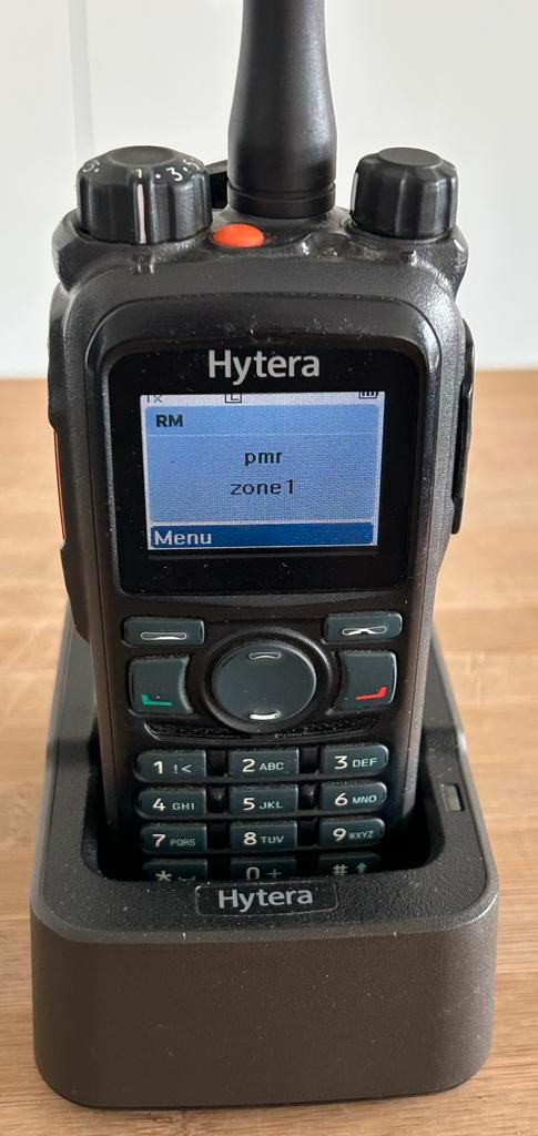Hytera PD785G, Telecommunicatie, Portofoons en Walkie-talkies, Zo goed als nieuw, Ophalen of Verzenden