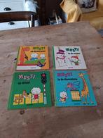 Boekjes MUSTI aan 3 euro per stuk, Ophalen of Verzenden