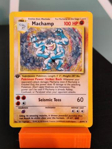 Machamp #8 - 1st edition base set (1999)