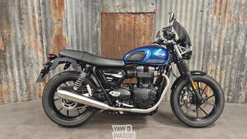 *** verkocht***Triumph Street Twin: Cobalt Blue (Full option beschikbaar voor biedingen