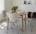 4 x Fritz Hansen vlinderstoel Ash fineer wit Arne Jacobsen, Huis en Inrichting, Stoelen, Ophalen, Design klassieker, Wit, Zo goed als nieuw