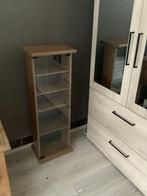 Kastje, Enlèvement, Comme neuf