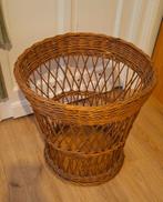 antieke vintage rieten mand TE GEBRUIKEN ALS WASMAND, Ophalen