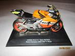 Motos miniatures 2 et casque rossi adam D, Ophalen, Gebruikt, Motoren