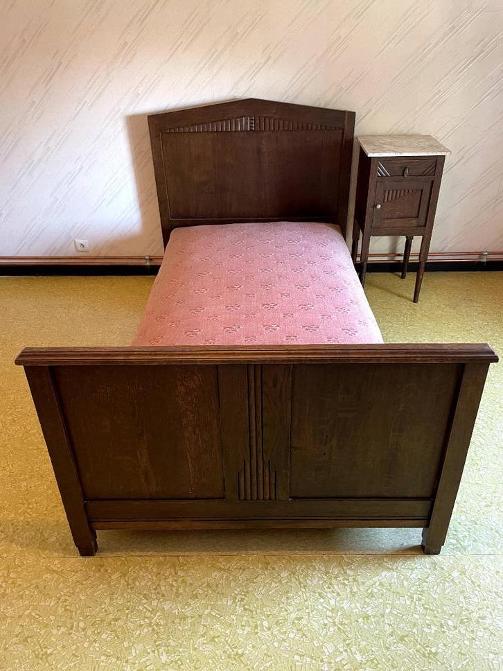 Bed en nachtkast ensemble art-decostijl, Huis en Inrichting, Slaapkamer | Bedden, Gebruikt, Eenpersoons, Hout, Bruin, Ophalen