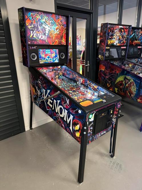 Prachtige flipperkast Stern Venom Pinball, Verzamelen, Automaten | Flipperkasten, Zo goed als nieuw, Dot-matrix, Flipperkast, Stern