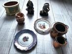 Chineese porseleinen beeldjes, bicuit beeldjes, borden en an, Antiek en Kunst, Ophalen of Verzenden