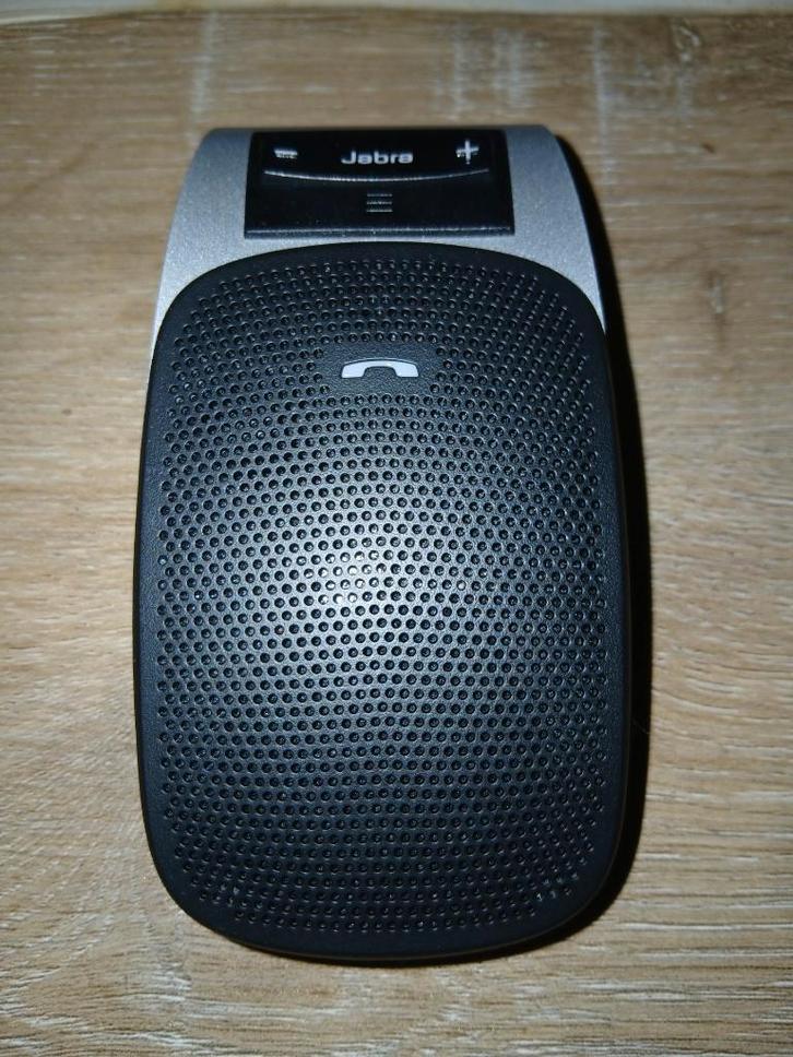 Kit mains libres pour voiture JABRA DRIVE, Autos : Divers, Carkits, Neuf, Enlèvement