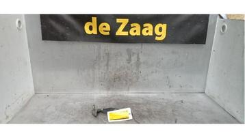 Motorkap Scharnier van een Citroen C3 beschikbaar voor biedingen