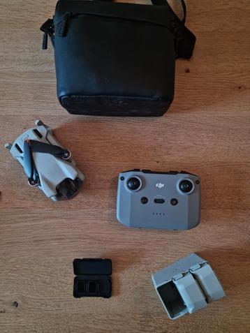 Combo DJI Mini 3 Fly More + filtres DJI ND, Enlèvement ou Envoi, Comme neuf