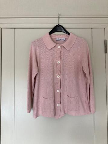 Mooie roze trui Maureen. Medium. Nog zeer goede staat beschikbaar voor biedingen