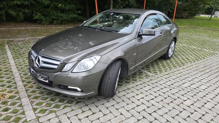 Mercedes E350 Coupe CDI V6 Automaat 2012, Auto's, Mercedes-Benz, Particulier, E-Klasse, ABS, Airbags, Airconditioning, Bluetooth