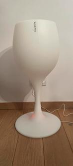 Valiente ijsemmer, Ophalen, Nieuw