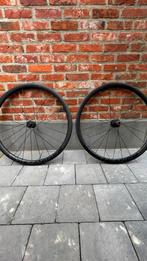 Bontrager Aeolus Elite 35 TLR Disc, Fietsen en Brommers, 28 inch, Carbon, Zo goed als nieuw, Ophalen