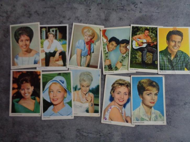 MAPLE LEAF GUM MONTY PLAATJES PRENTEN 11 X JAREN 60 REEKS TE, Hobby en Vrije tijd, Stickers en Plaatjes, Verzenden