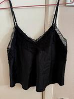 Zwarte top met kant, maat S, Kleding | Dames, Topjes, Autre, Zwart, Ophalen of Verzenden, Korte mouw