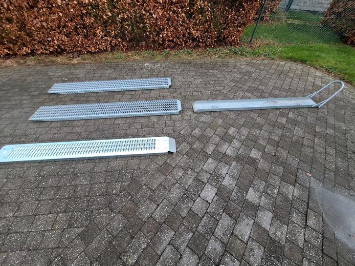 rampes de chargement moto, tricycle ou tondeuse, Autos : Divers, Remorques Pièces, Comme neuf, Enlèvement