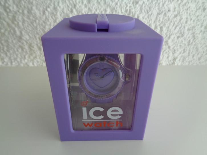 Montre mauve Coeur. ICE-WATCH. Collection., Verzamelen, Overige Verzamelen, Nieuw, Ophalen of Verzenden