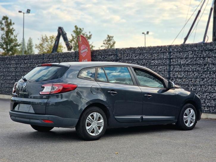 Renault Megane 1.5dCi 2010 Euro5 218.000KM GEKEURD VVK eu5, Auto's, Renault, Bedrijf, Te koop, Airbags, Airconditioning, Boordcomputer