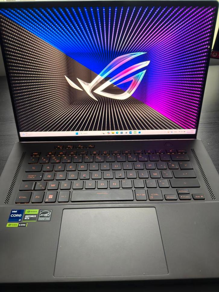 ASUS ROG Zephyrus G16, 16” gaming laptop (met doos), Computers en Software, Windows Laptops, Zo goed als nieuw, 16 inch, SSD, 2 tot 3 Ghz