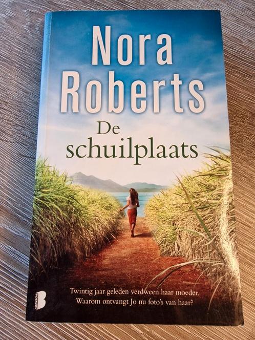 Nora Roberts - De schuilplaats, Boeken, Thrillers, Gelezen, Ophalen of Verzenden