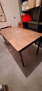 Vintage keukentafel, Huis en Inrichting, Ophalen, Zo goed als nieuw, Bruin, Overige typen