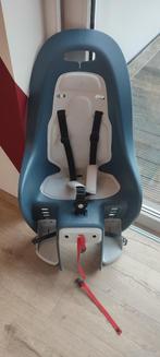 Siège vélo jusqu'à 22kg ou 110cm marque decathlon, Fietsen en Brommers, Fietsaccessoires | Fietsstoeltjes, Achterzitje, Voetsteuntjes